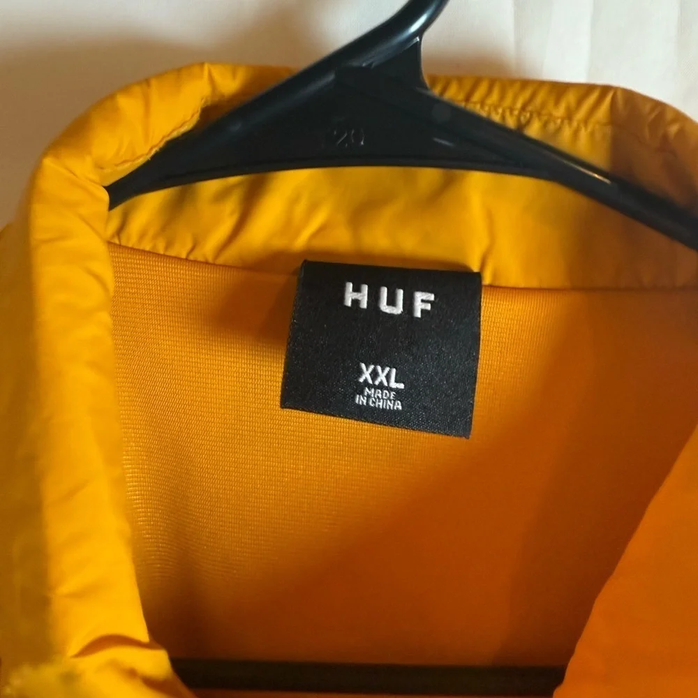 HUF Set H Coaches Jacket Mustard Yellow Windbreaker Embroidered Logo Mens Sz XXL